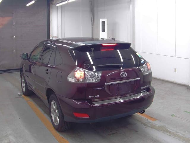 2005 Toyota Harrier JDM car for sale — photo 6 of 6