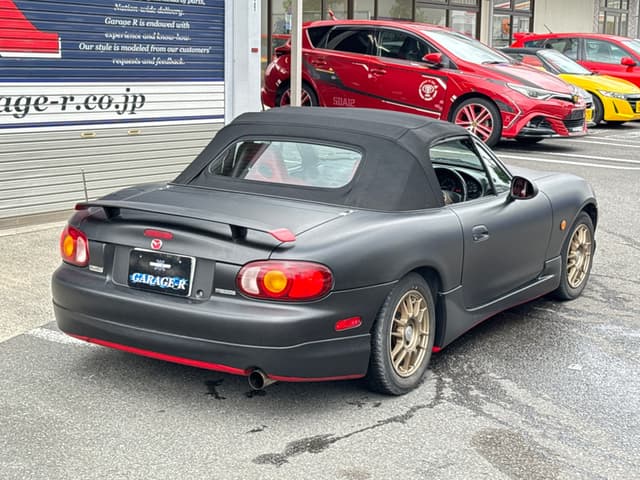 1998 Mazda Roadster (Eunos Roadster / MX-5) JDM car for sale — photo 12 of 25