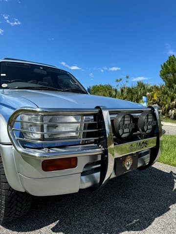 1996 Toyota Hilux Surf JDM car for sale — photo 8 of 14