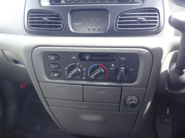 1999 Toyota Townace JDM car for sale — photo 10 of 21