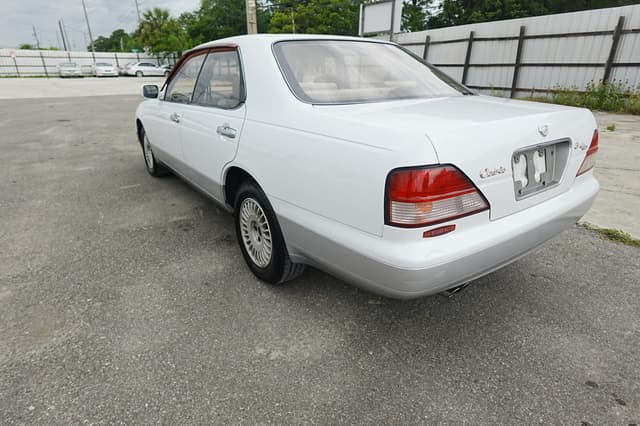 1996 Nissan Cedric JDM car for sale — photo 6 of 20