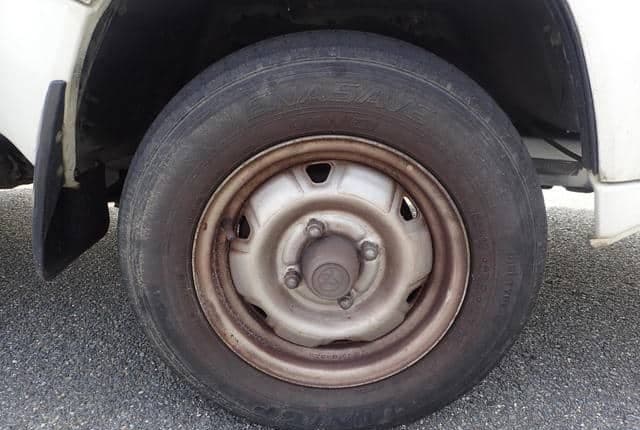 2005 Toyota Townace JDM car for sale — photo 12 of 25