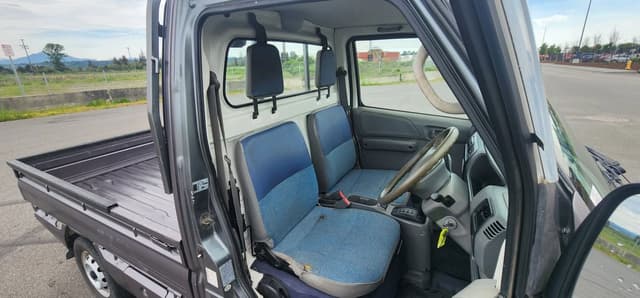 2000 Mitsubishi Minicab JDM car for sale — photo 10 of 10
