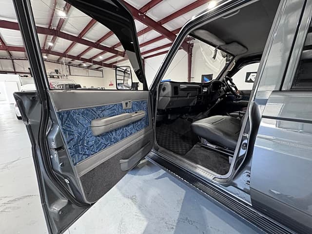 1995 Toyota Land Cruiser Prado JDM car for sale — photo 23 of 25
