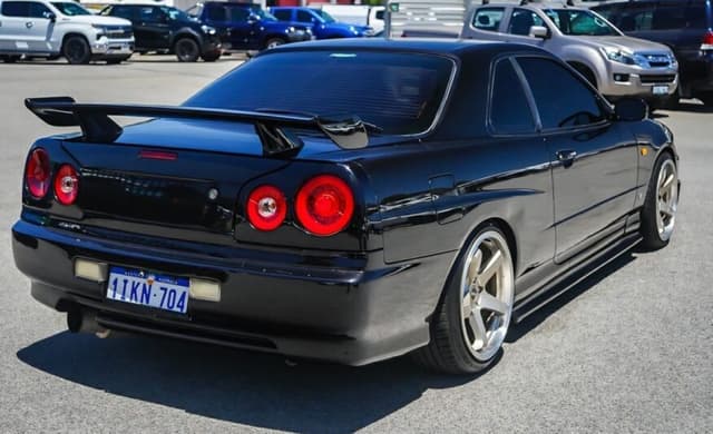 1999 Nissan Skyline JDM car for sale — photo 18 of 20