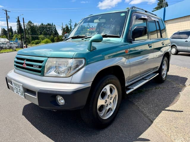 1999 Mitsubishi Pajero JDM car for sale — photo 4 of 25