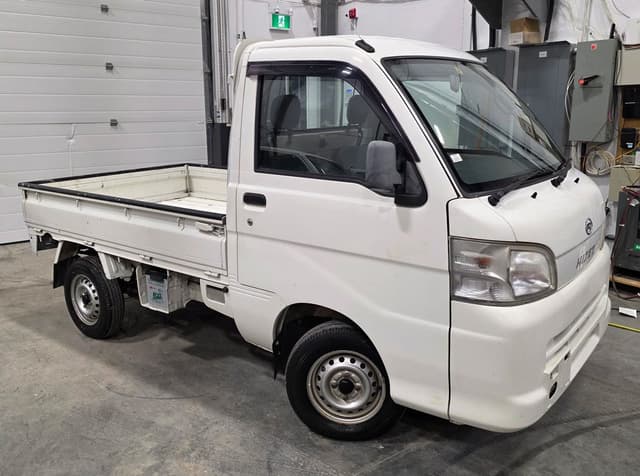2008 Daihatsu Hijet JDM car for sale — photo 2 of 10