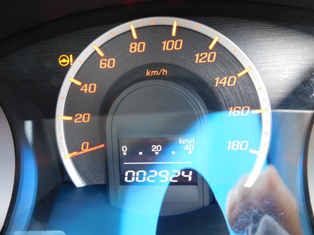 2009 Honda Fit JDM car for sale — photo 4 of 8