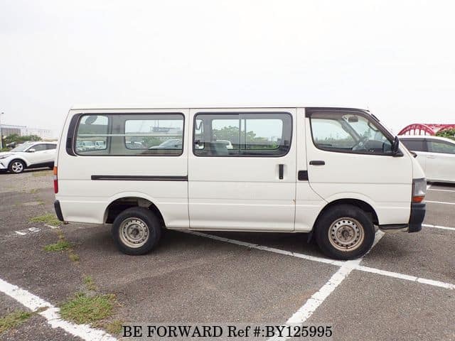 2002 Toyota HiAce JDM car for sale — photo 6 of 25