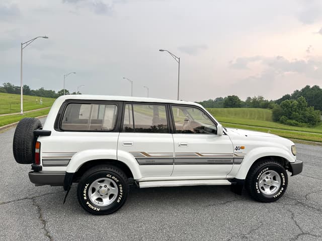 1997 Toyota Land Cruiser JDM car for sale — photo 8 of 20