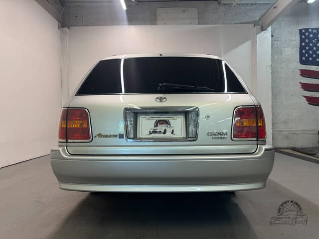 2000 Toyota Crown JDM car for sale — photo 18 of 25