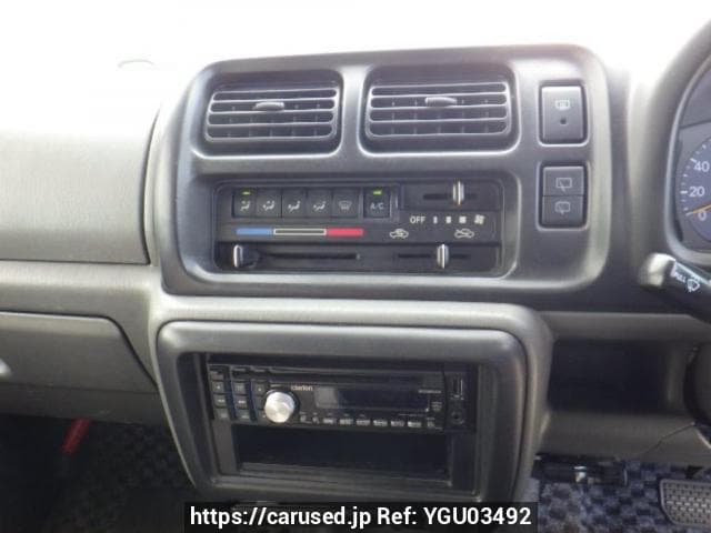 1998 Suzuki Jimny JDM car for sale — photo 18 of 25