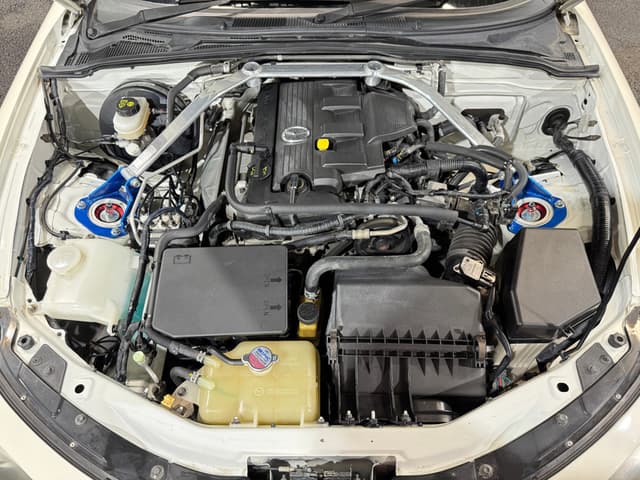 2005 Mazda Roadster (Eunos Roadster / MX-5) JDM car for sale — photo 3 of 25