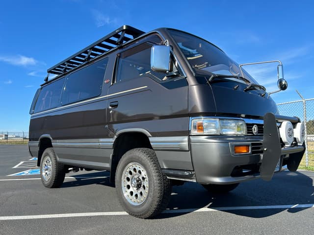 1994 Nissan Caravan JDM car for sale — photo 15 of 25