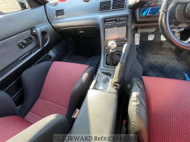 1992 Nissan Skyline JDM car for sale — photo 19 of 20