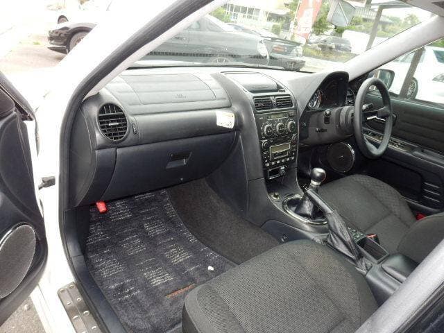 2001 Toyota Altezza JDM car for sale — photo 10 of 20