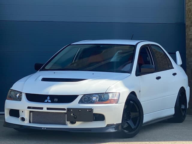 2005 Mitsubishi Lancer Evolution JDM car for sale — photo 2 of 25