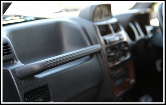 1998 Mitsubishi Pajero JDM car for sale — photo 22 of 25