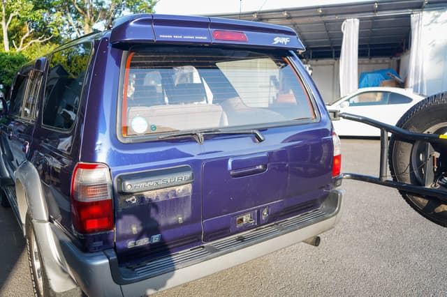 1996 Toyota Hilux Surf JDM car for sale — photo 4 of 20
