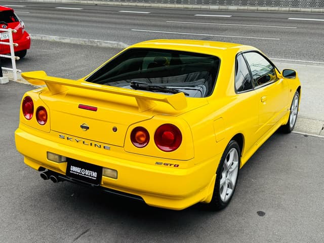 1998 Nissan Skyline JDM car for sale — photo 21 of 25