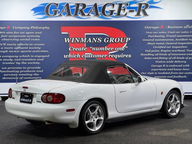 2002 Mazda Roadster (Eunos Roadster / MX-5) JDM car for sale — photo 2 of 25