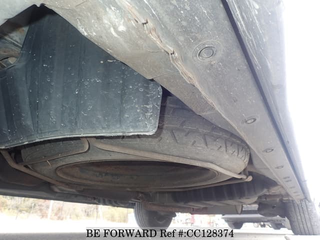 2011 Toyota Voxy JDM car for sale — photo 17 of 25