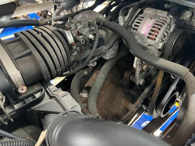1998 Mitsubishi Minicab JDM car for sale — photo 6 of 23