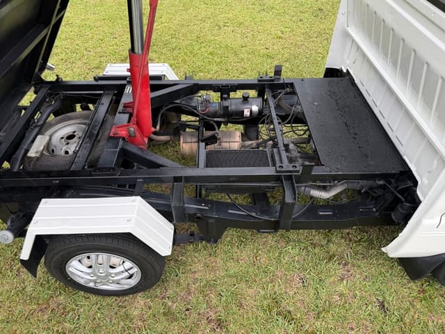 1997 Suzuki Carry JDM car for sale — photo 20 of 25