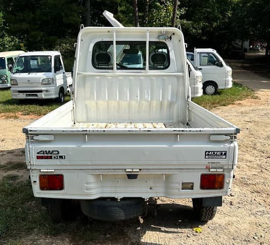 2000 Daihatsu Hijet JDM car for sale — photo 5 of 16