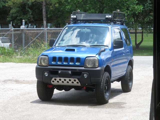 2000 Suzuki Jimny JDM car for sale — photo 3 of 25