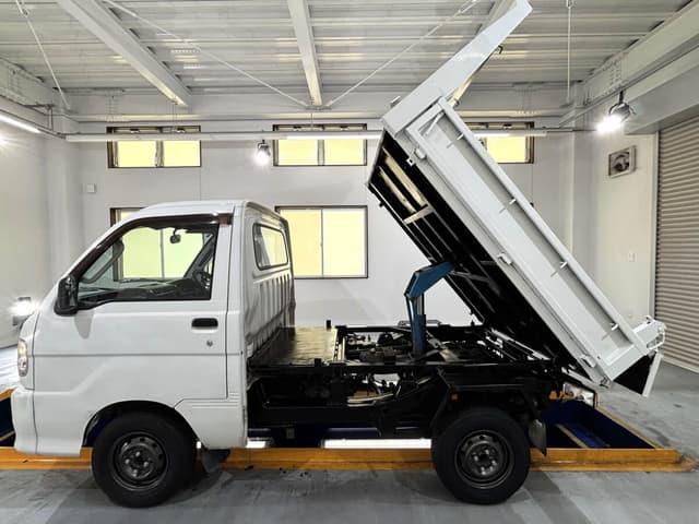 2001 Daihatsu Hijet JDM car for sale — photo 3 of 25