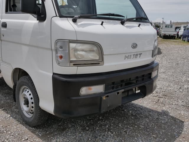 1999 Daihatsu Hijet JDM car for sale — photo 11 of 25