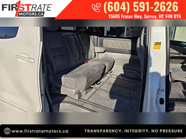 2004 Toyota Alphard JDM car for sale — photo 11 of 20