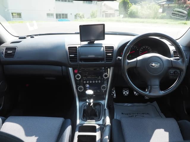 2005 Subaru Legacy JDM car for sale — photo 4 of 10