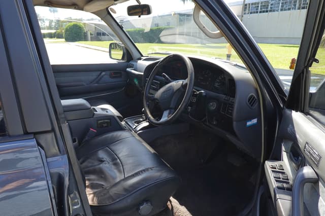 1990 Toyota Land Cruiser JDM car for sale — photo 10 of 16