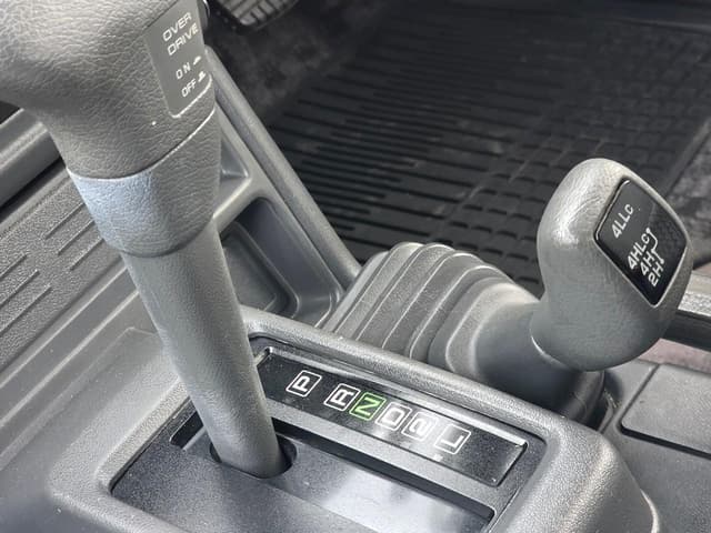 1997 Mitsubishi Pajero JDM car for sale — photo 10 of 25