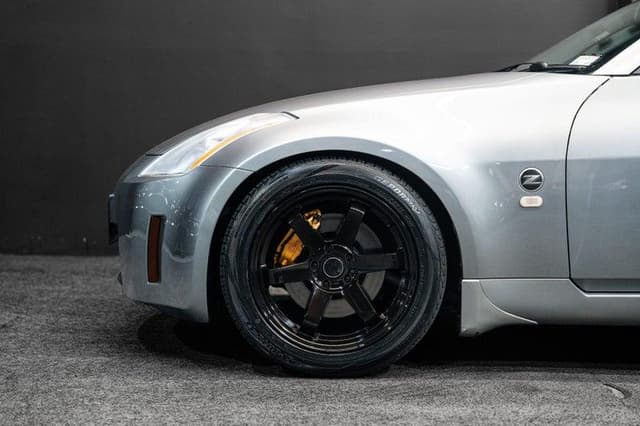 2005 Nissan Fairlady Z JDM car for sale — photo 8 of 17
