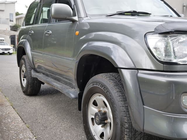 1998 Toyota Land Cruiser JDM car for sale — photo 10 of 25
