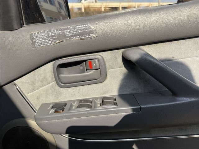 1994 Toyota Land Cruiser JDM car for sale — photo 15 of 25