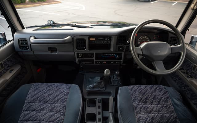 1994 Toyota Land Cruiser JDM car for sale — photo 13 of 13