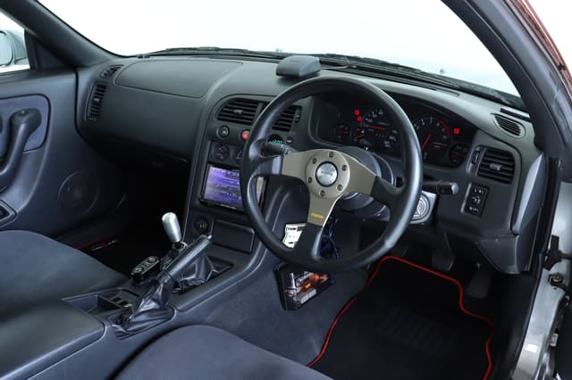 1997 Nissan Skyline JDM car for sale — photo 7 of 8