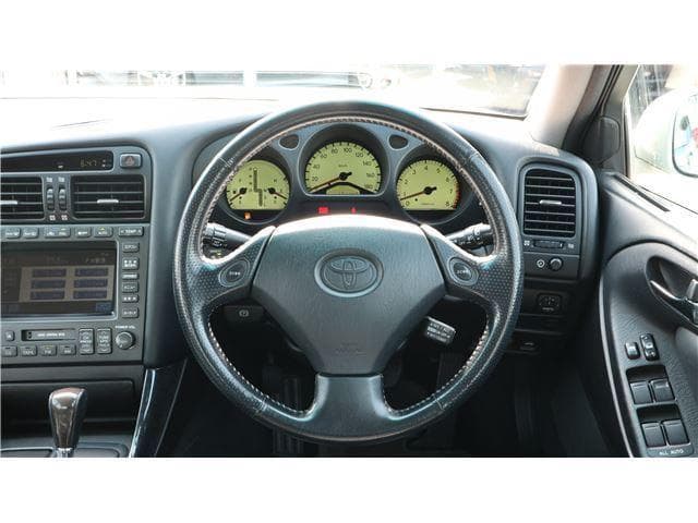1998 Toyota Aristo JDM car for sale — photo 22 of 25