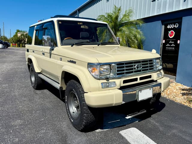1995 Toyota Land Cruiser Prado JDM car for sale — photo 2 of 25