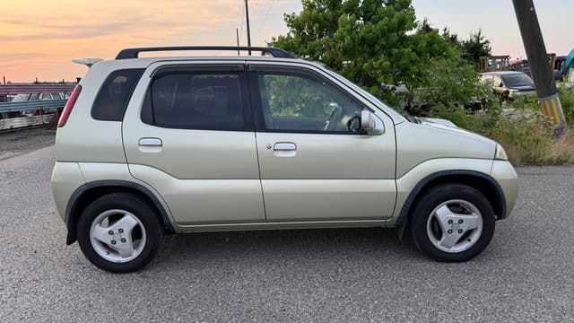 1999 Suzuki Kei JDM car for sale — photo 2 of 2