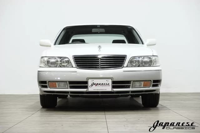 1997 Nissan Cima JDM car for sale — photo 2 of 25
