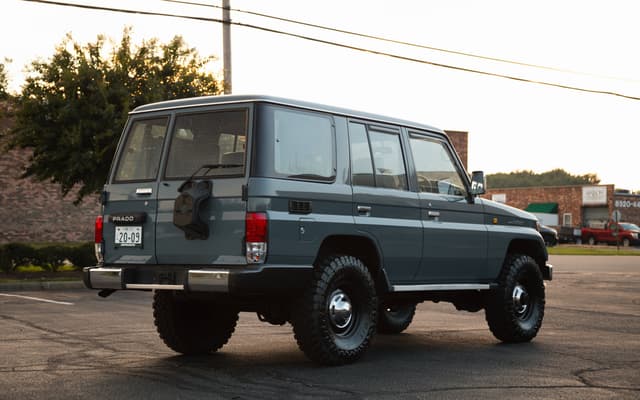 1995 Toyota Land Cruiser JDM car for sale — photo 9 of 17