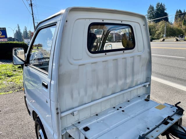 1992 Daihatsu Hijet JDM car for sale — photo 23 of 25