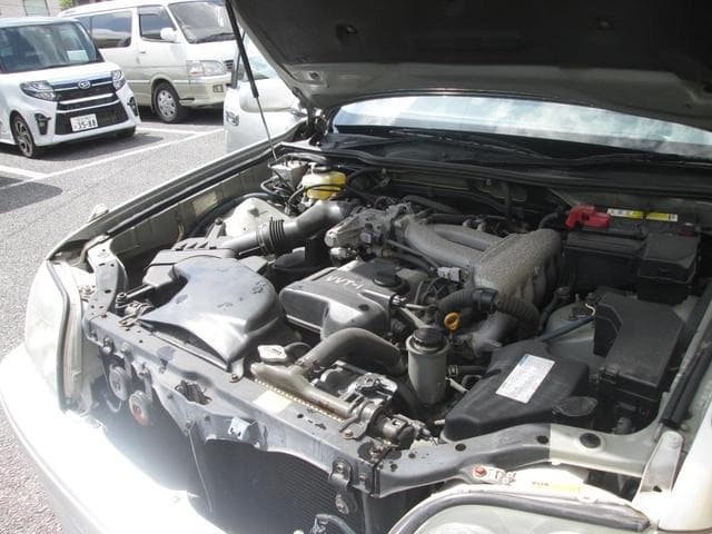 2000 Toyota Crown JDM car for sale — photo 21 of 23