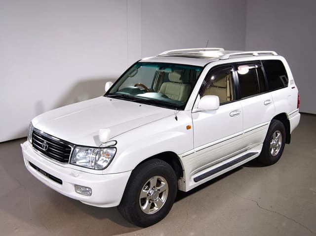 2001 Toyota Land Cruiser JDM car for sale — photo 2 of 6