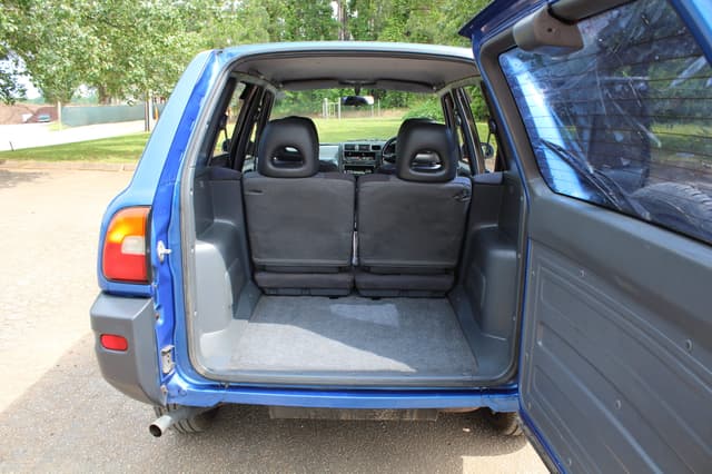 1996 Toyota RAV4 JDM car for sale — photo 7 of 22